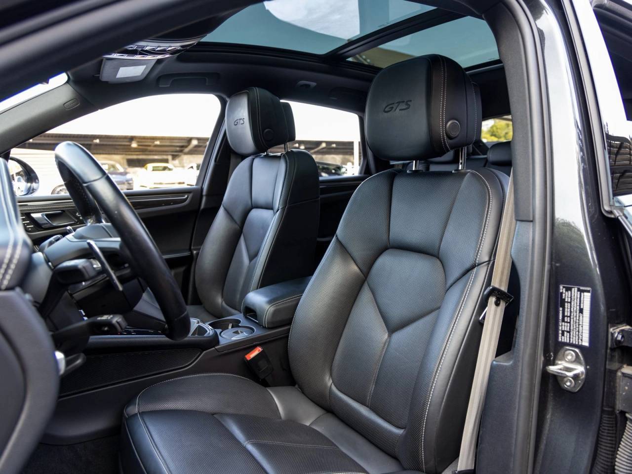 2023 Porsche Macan Macan GTS (MY23)