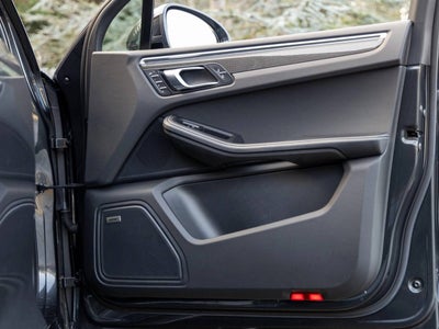 2023 Porsche Macan Macan GTS (MY23)