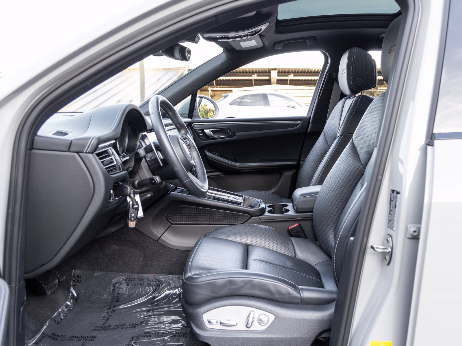 2024 Porsche Macan Macan GTS