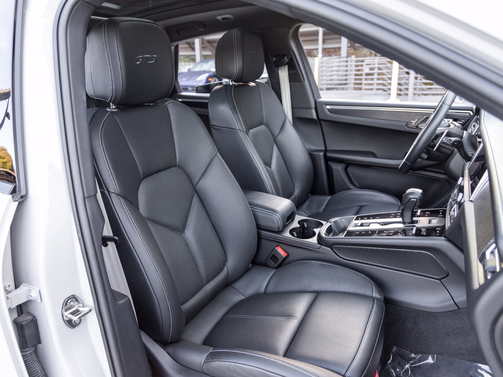 2024 Porsche Macan Macan GTS