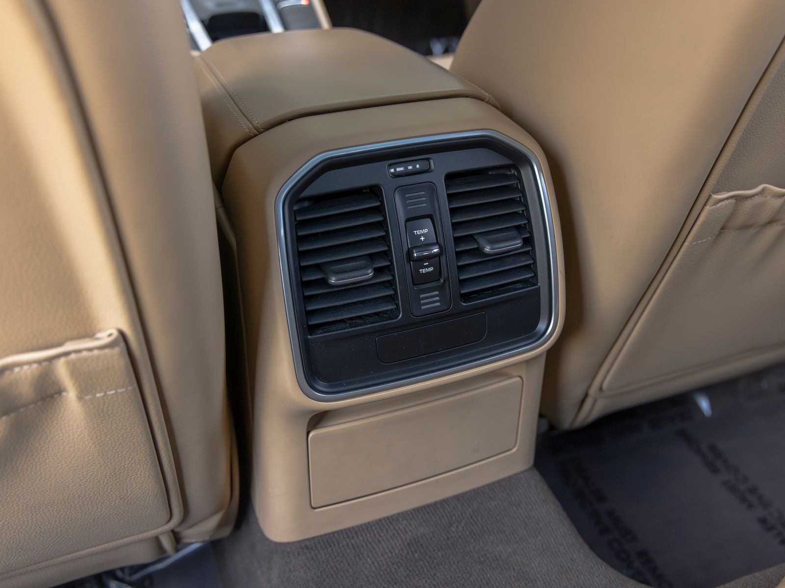 2016 Porsche Macan Turbo