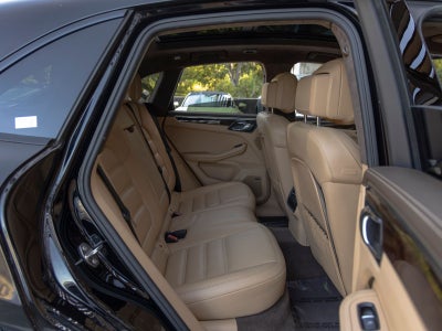 2016 Porsche Macan Turbo