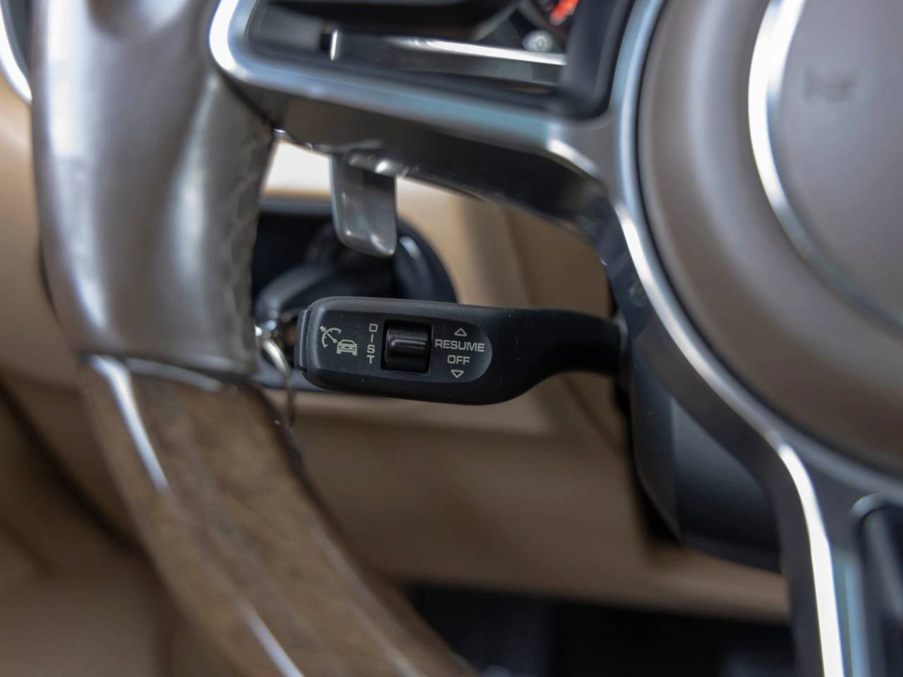 2016 Porsche Macan Turbo