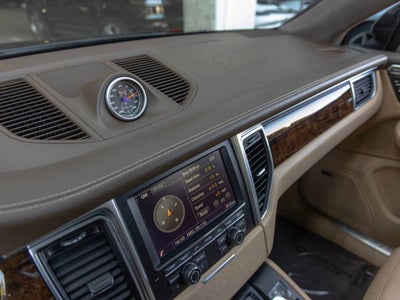 2016 Porsche Macan Turbo