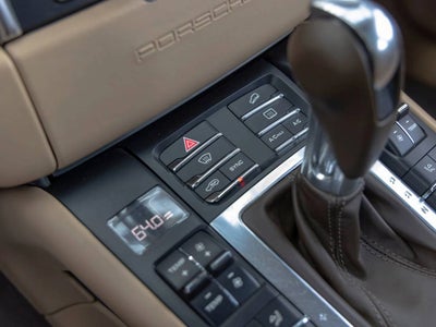 2016 Porsche Macan Turbo