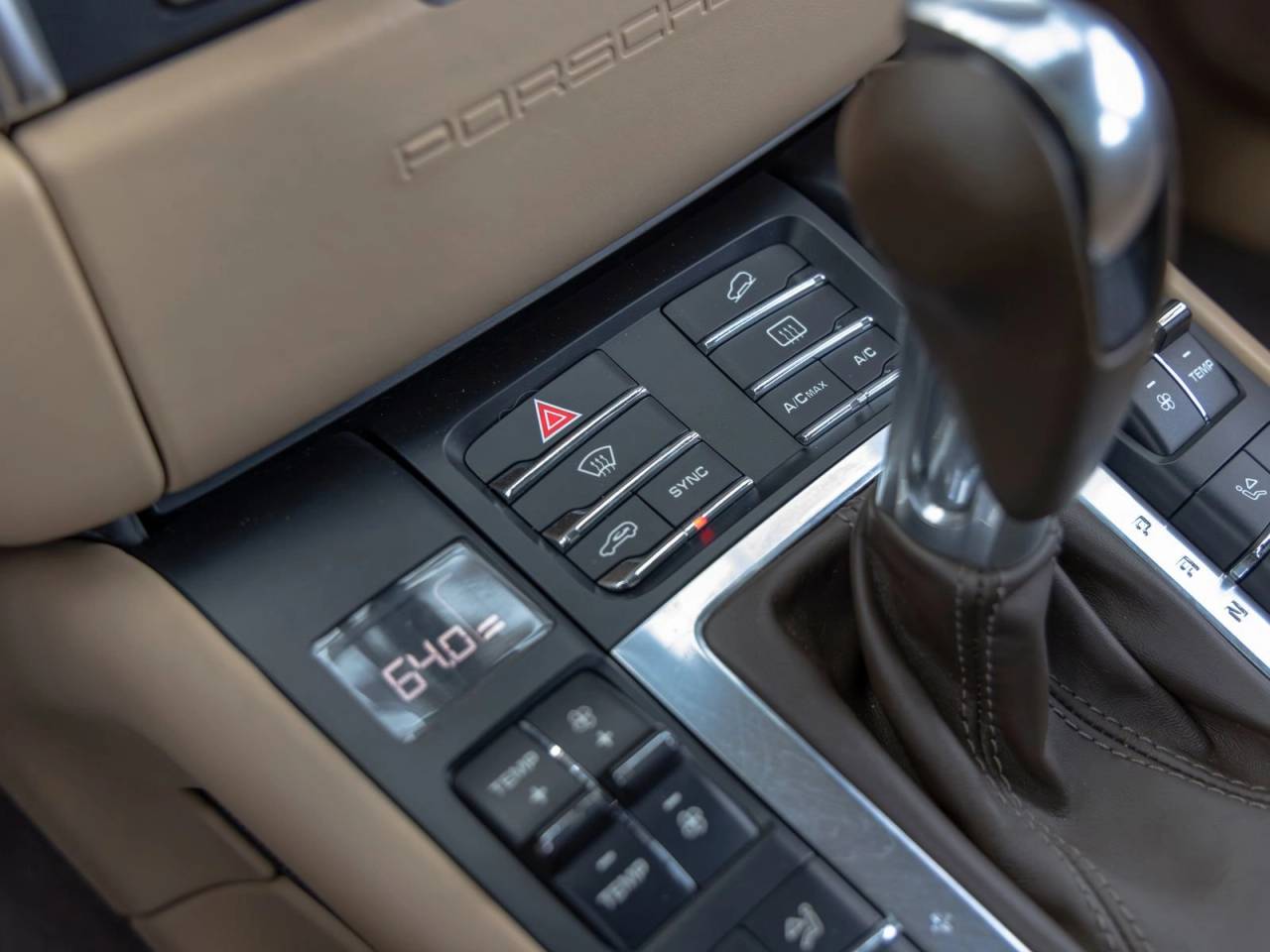 2016 Porsche Macan Turbo