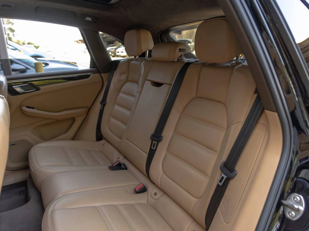 2016 Porsche Macan Turbo