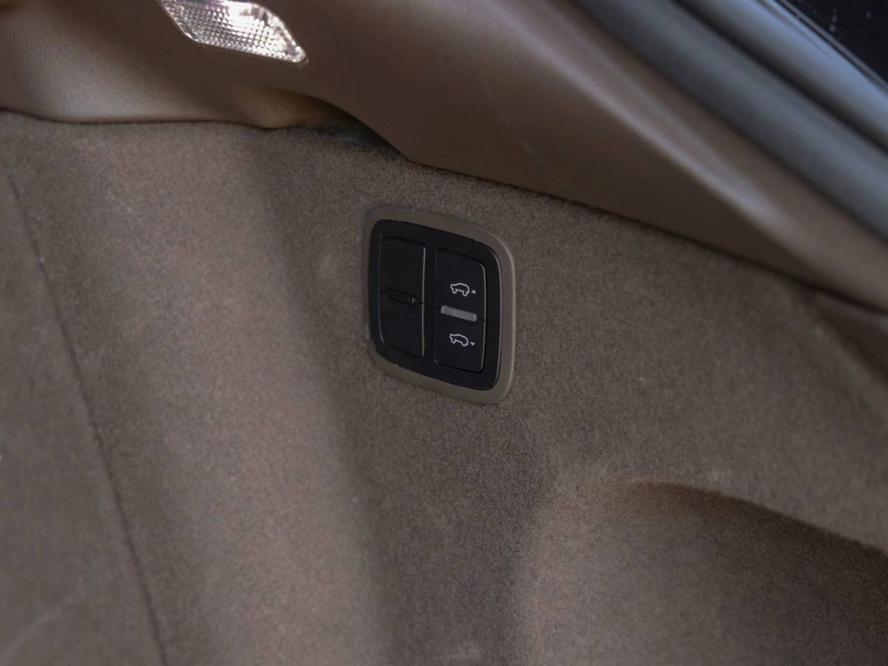 2016 Porsche Macan Turbo