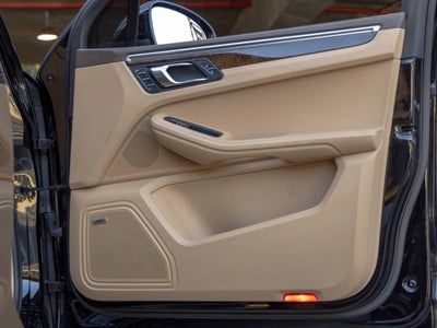 2016 Porsche Macan Turbo