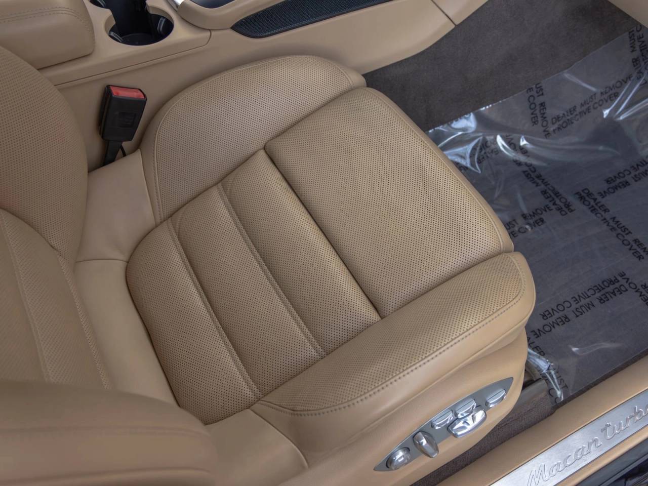 2016 Porsche Macan Turbo