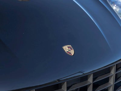 2016 Porsche Macan Turbo