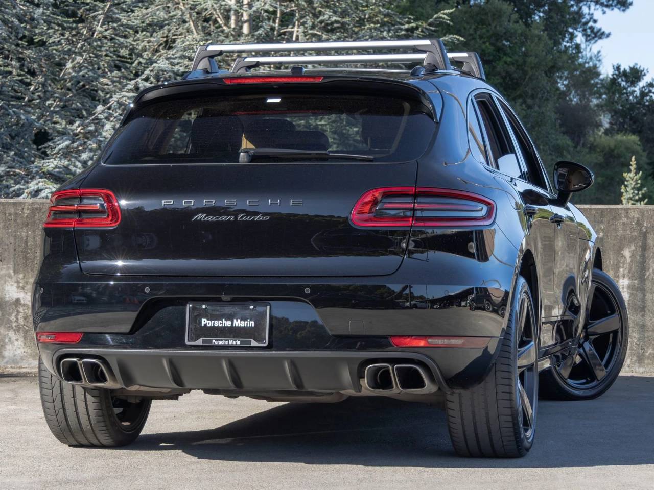 2016 Porsche Macan Turbo