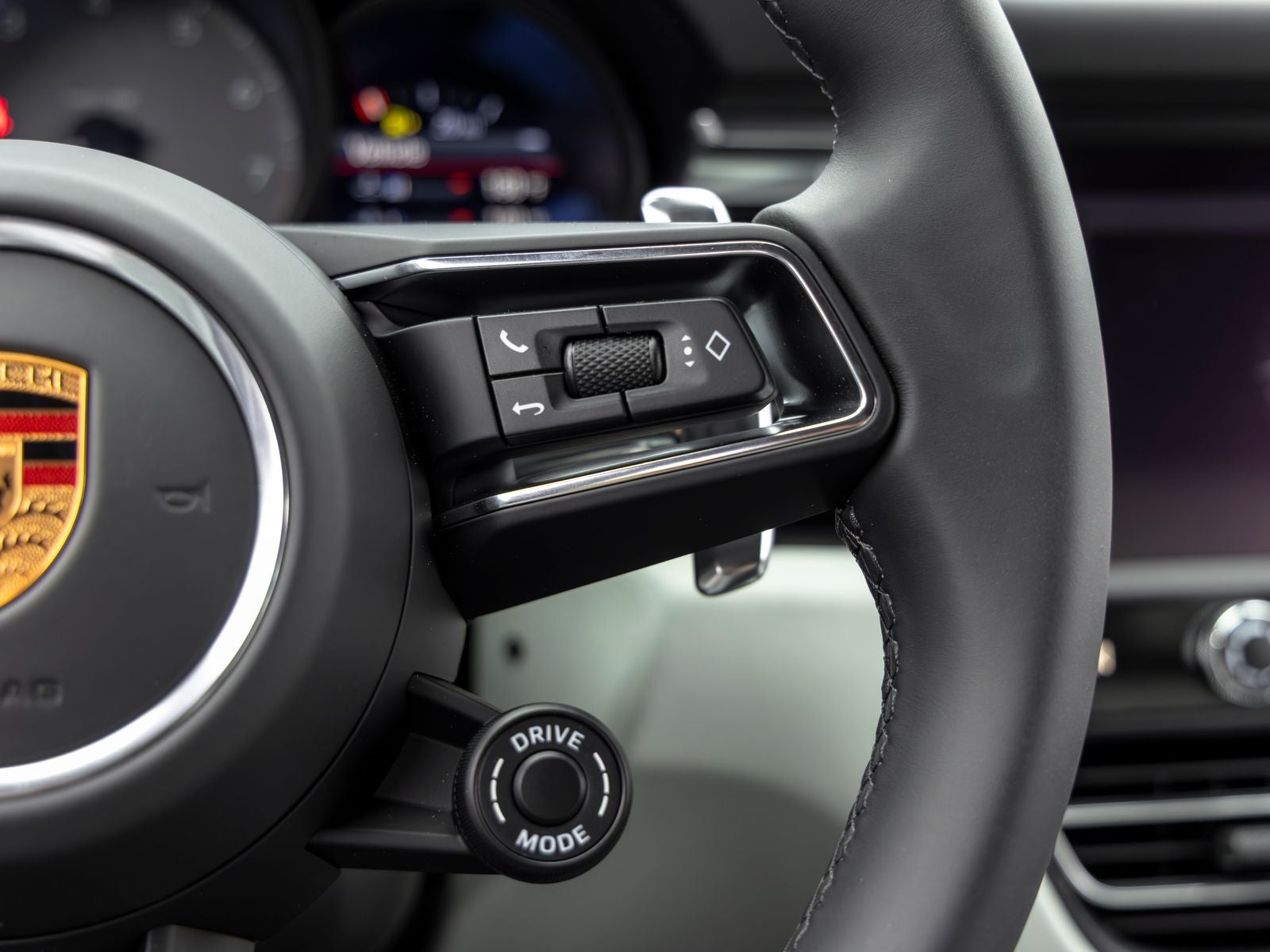 2026 Porsche Macan Macan S