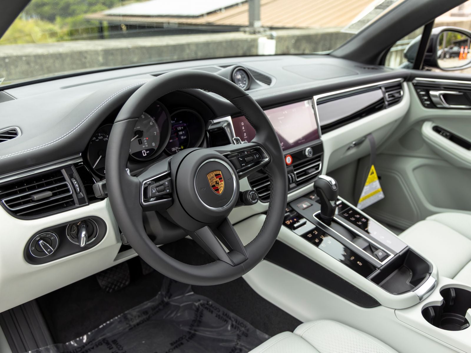 2026 Porsche Macan Macan S