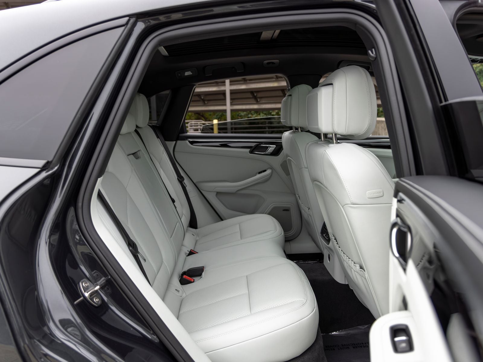 2026 Porsche Macan Macan S