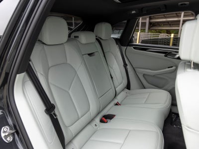 2026 Porsche Macan Macan S