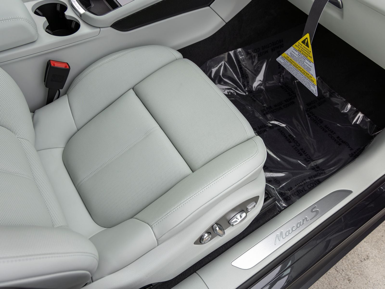2026 Porsche Macan Macan S