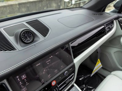 2026 Porsche Macan Macan S