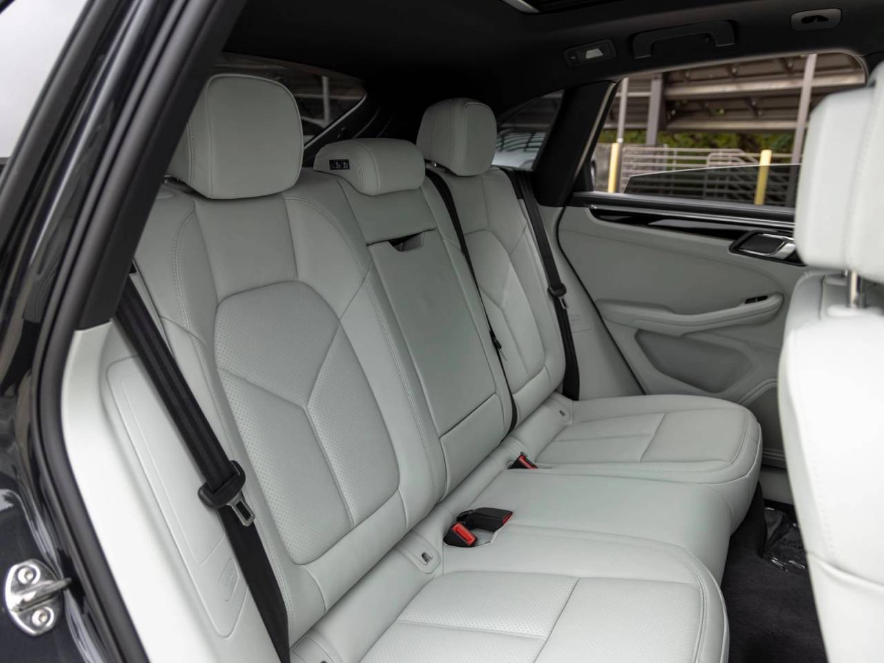 2026 Porsche Macan Macan S