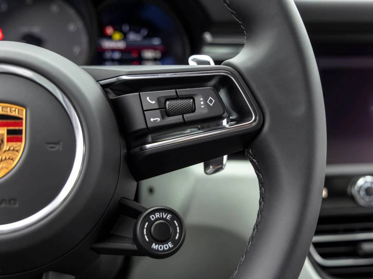 2026 Porsche Macan Macan S