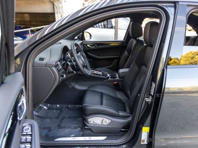 2026 Porsche Macan Macan S