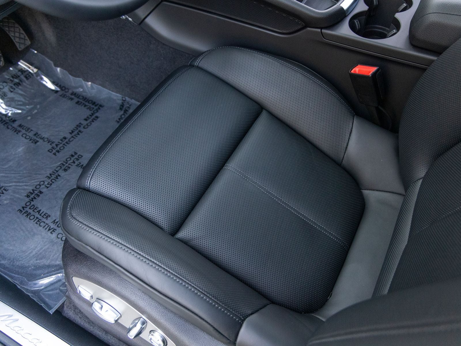 2026 Porsche Macan Macan S