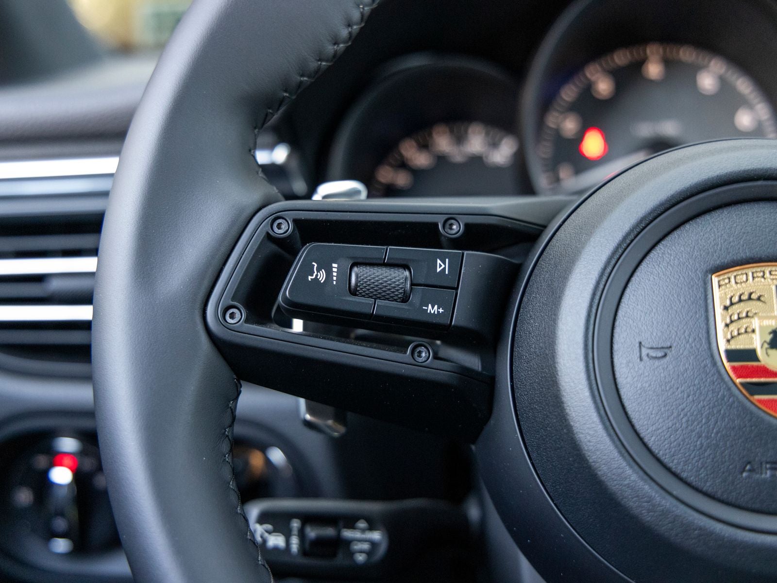 2026 Porsche Macan Macan S