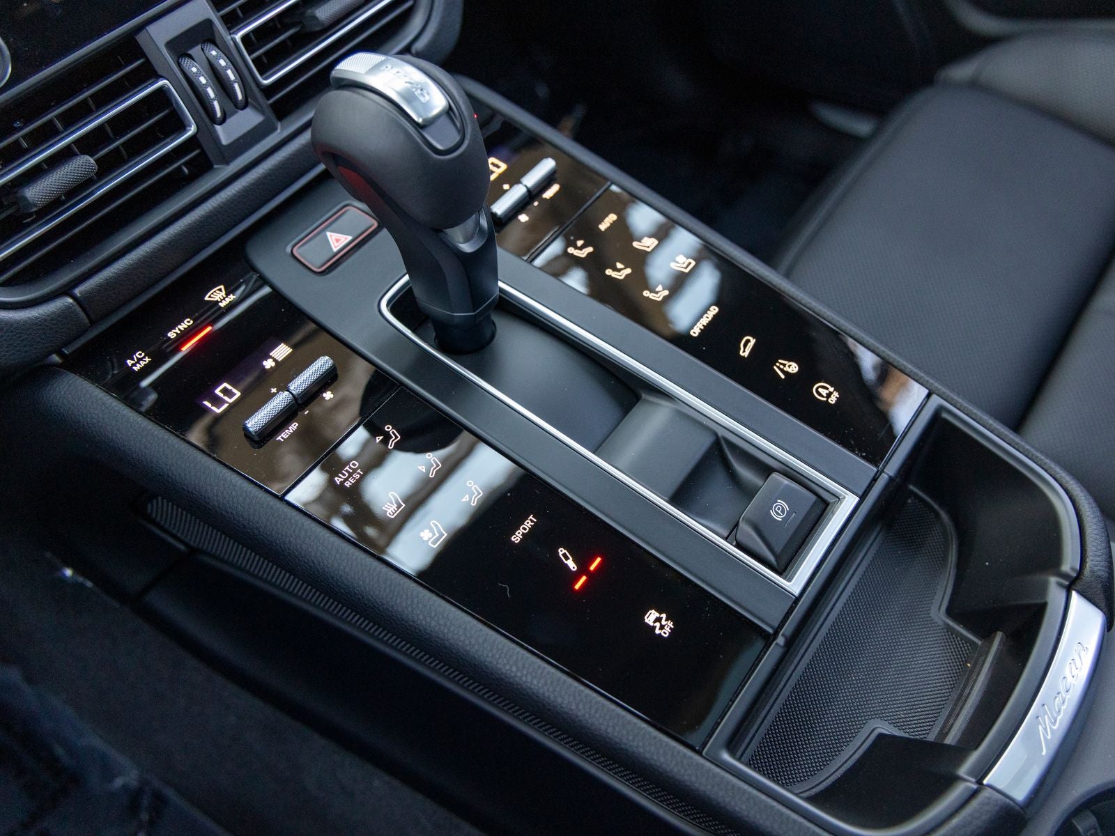 2026 Porsche Macan Macan S