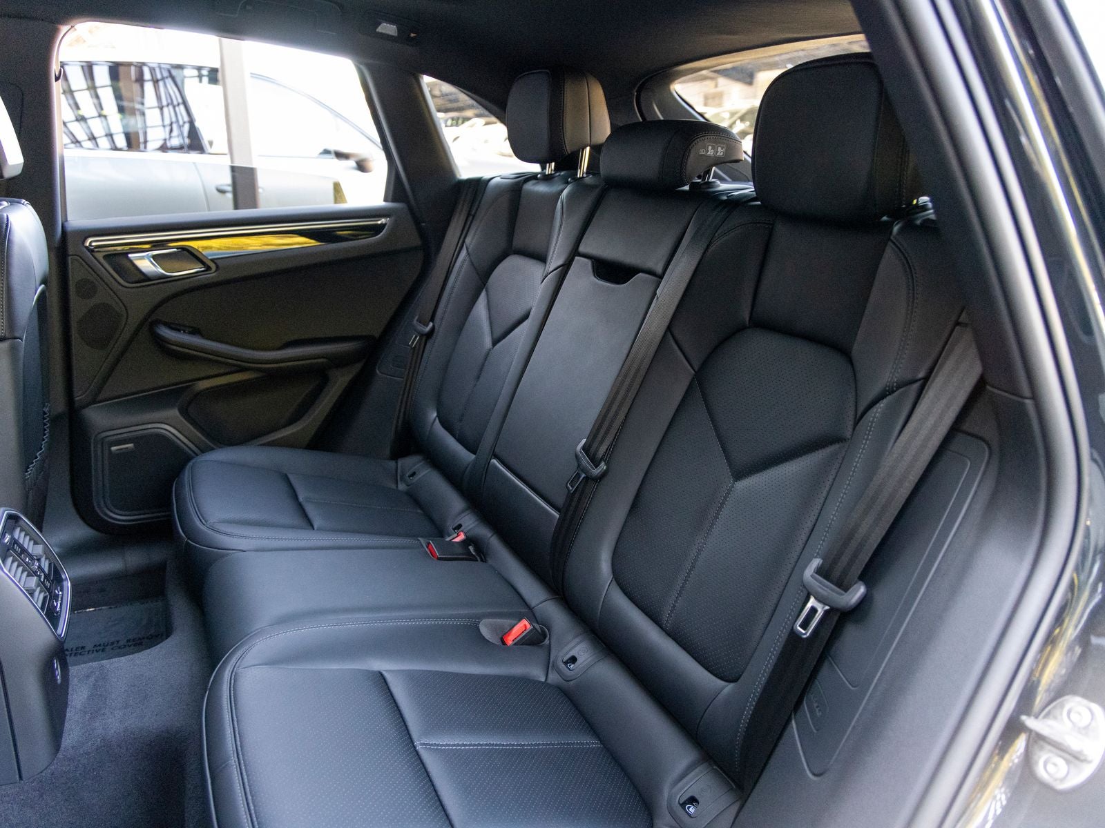 2026 Porsche Macan Macan S