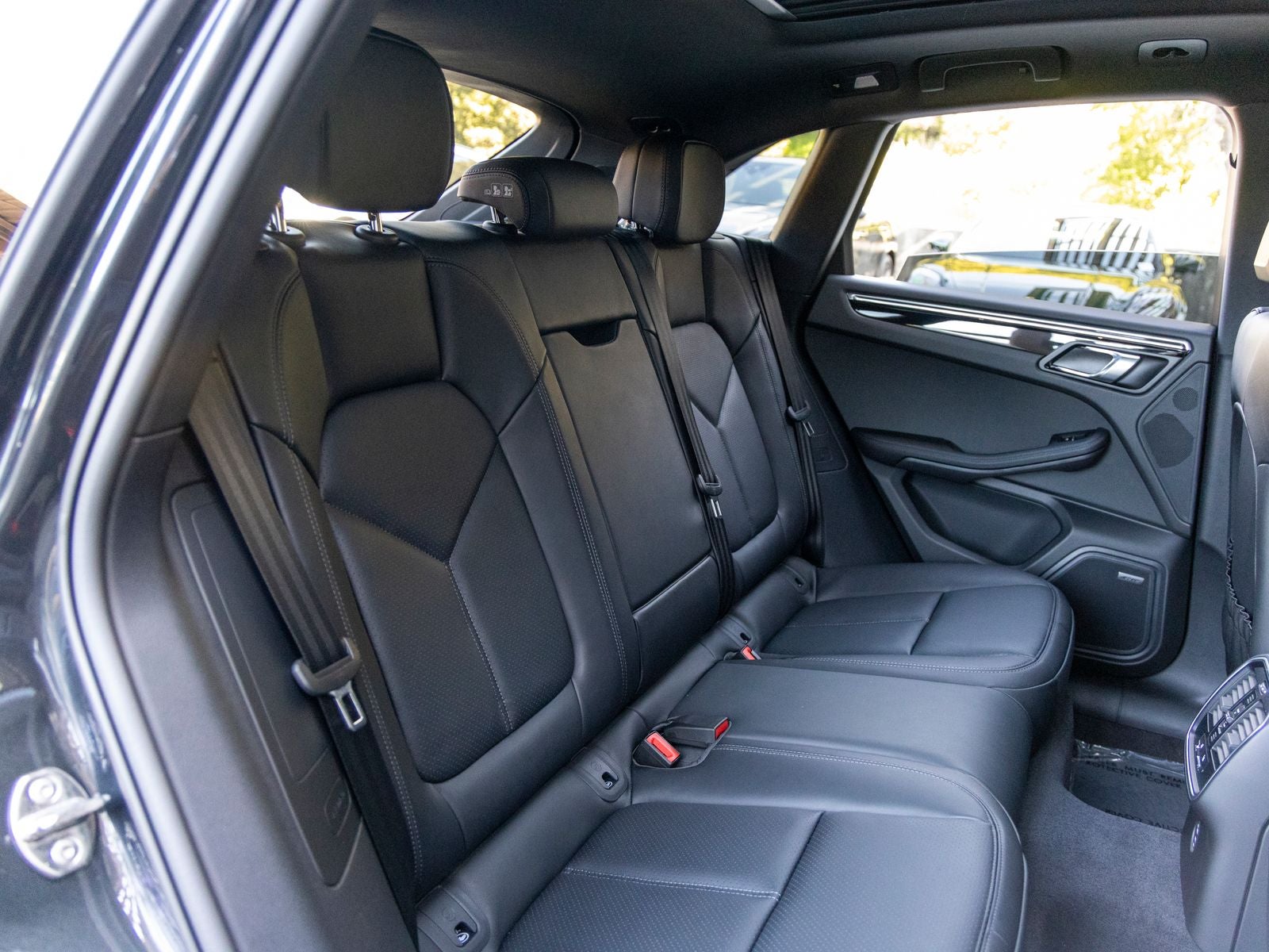 2026 Porsche Macan Macan S