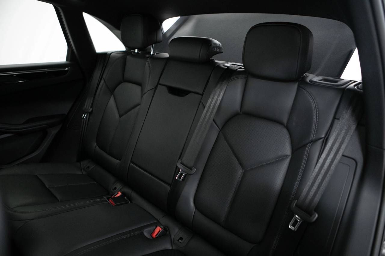 2026 Porsche Macan Macan S