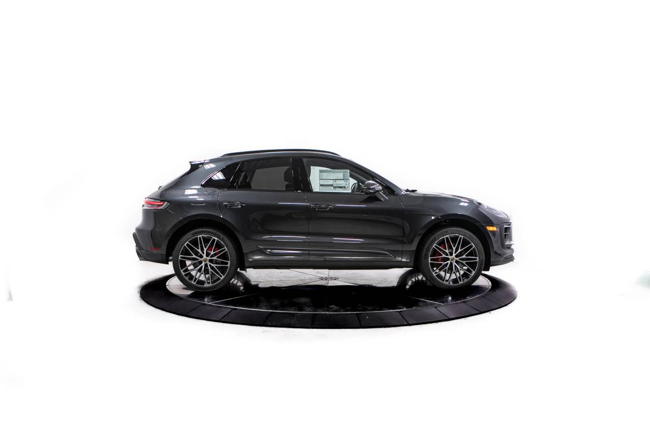 2026 Porsche Macan Macan S
