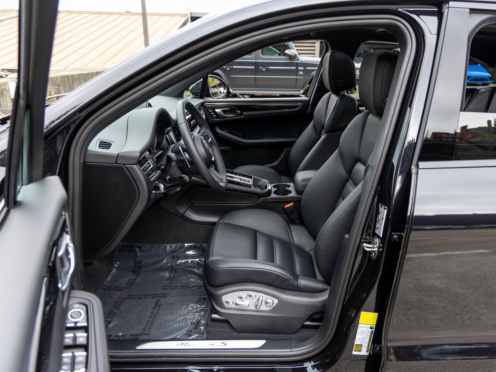 2025 Porsche Macan Macan S