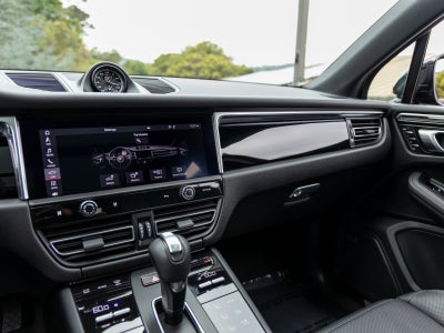 2025 Porsche Macan Macan S