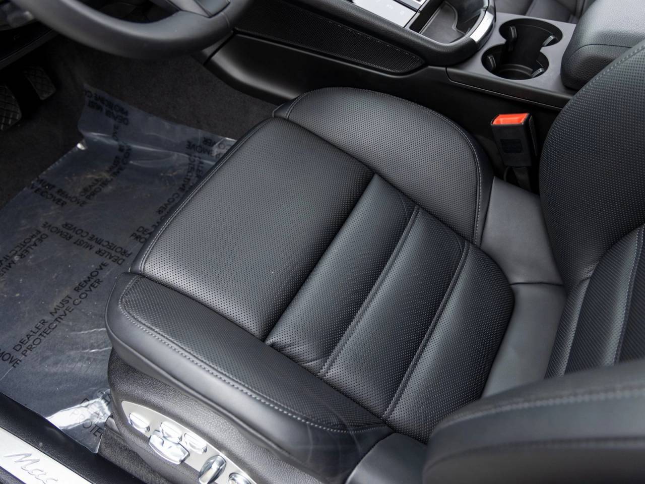 2025 Porsche Macan Macan S