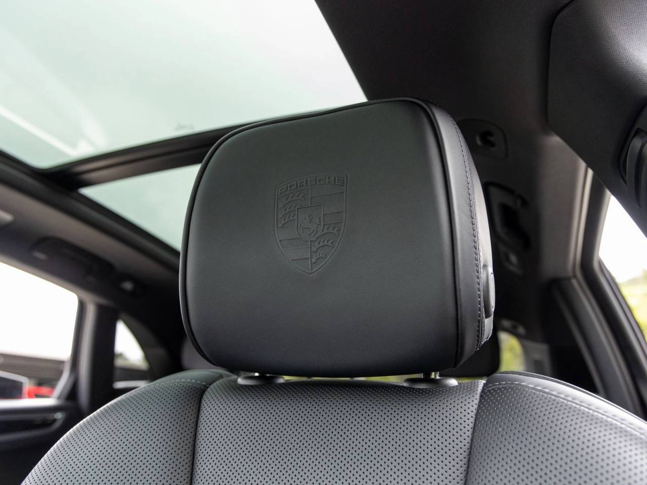 2025 Porsche Macan Macan S