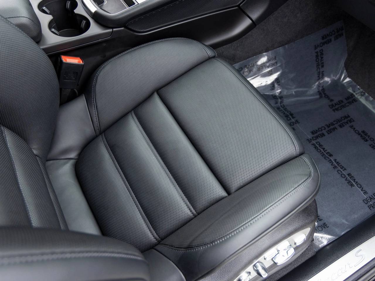 2025 Porsche Macan Macan S