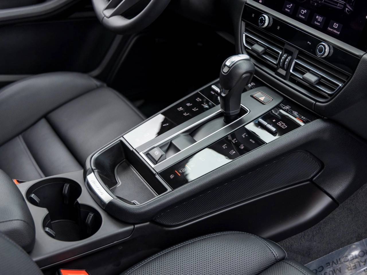 2025 Porsche Macan Macan S