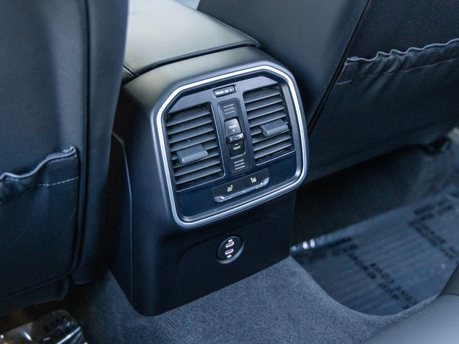 2023 Porsche Macan Macan S (MY23)