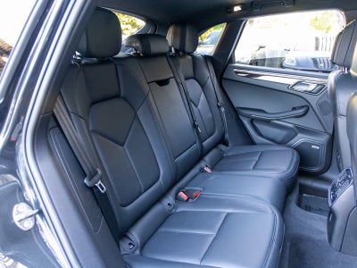 2023 Porsche Macan Macan S (MY23)