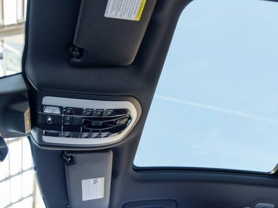 2023 Porsche Macan Macan S (MY23)