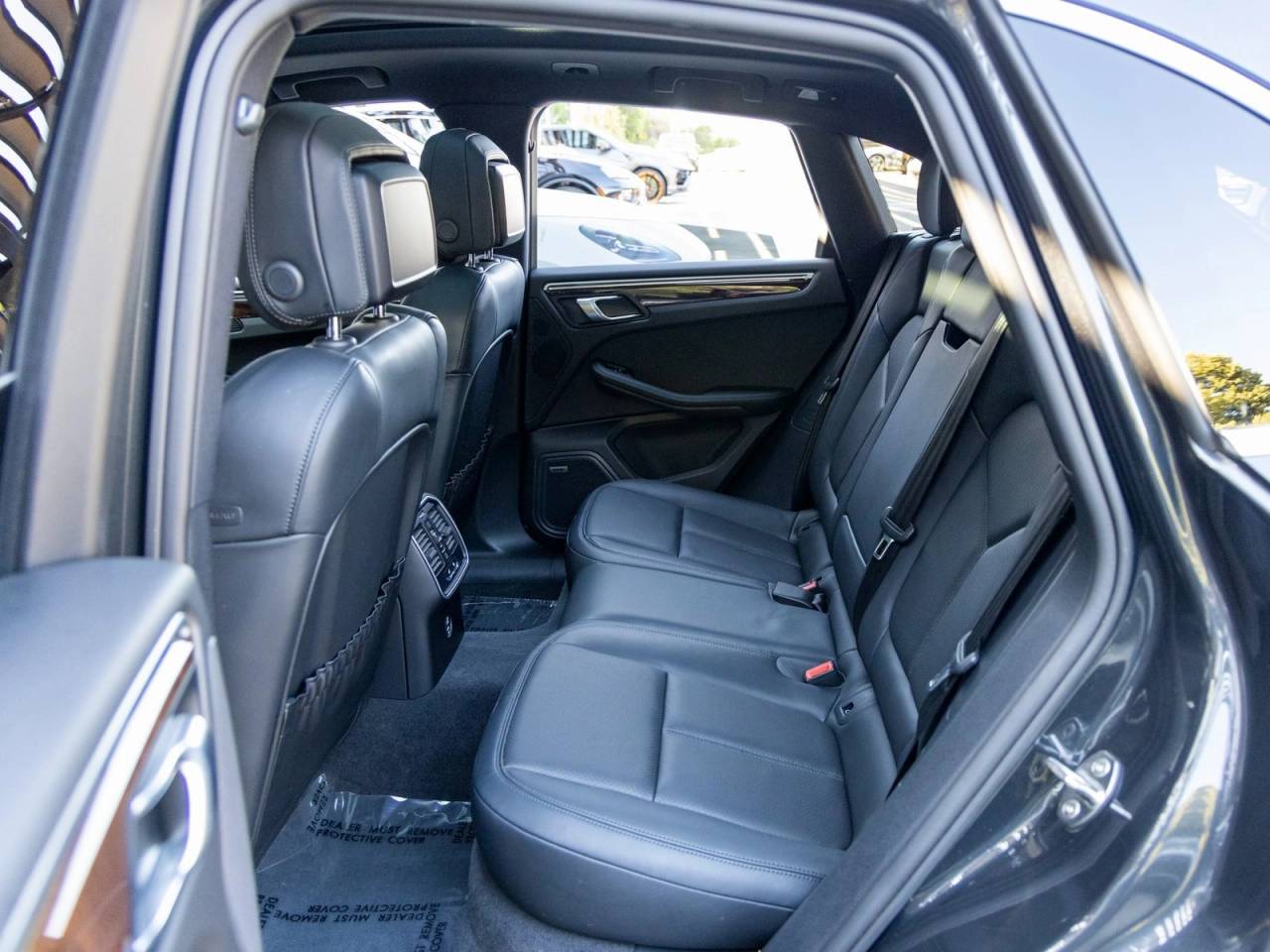 2023 Porsche Macan Macan S (MY23)