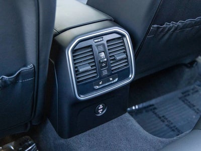 2023 Porsche Macan Macan S (MY23)