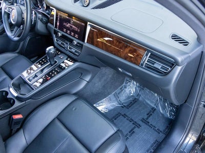 2023 Porsche Macan Macan S (MY23)