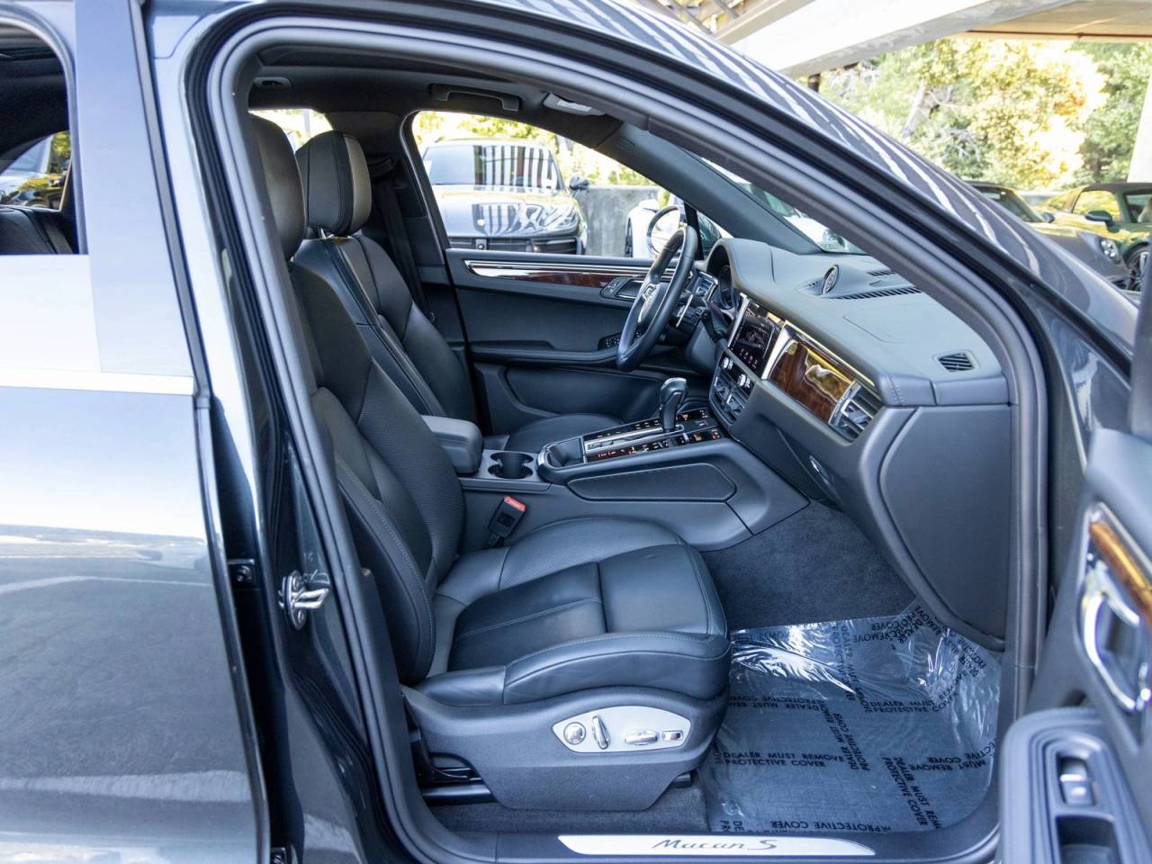 2023 Porsche Macan Macan S (MY23)