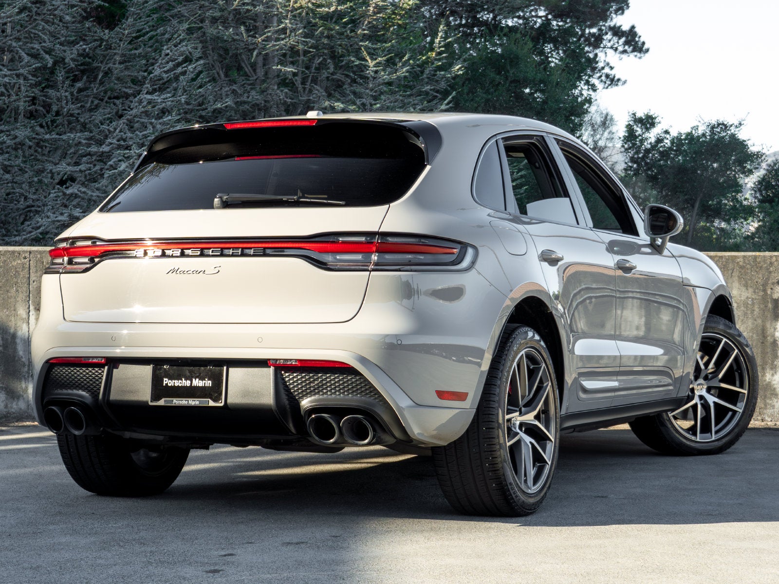 2023 Porsche Macan Macan S