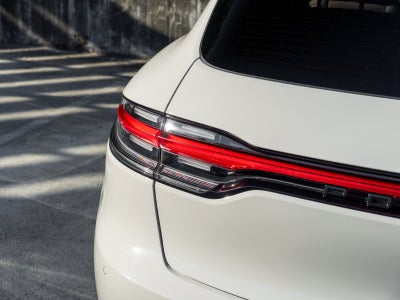 2023 Porsche Macan Macan S