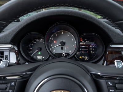 2023 Porsche Macan Macan S