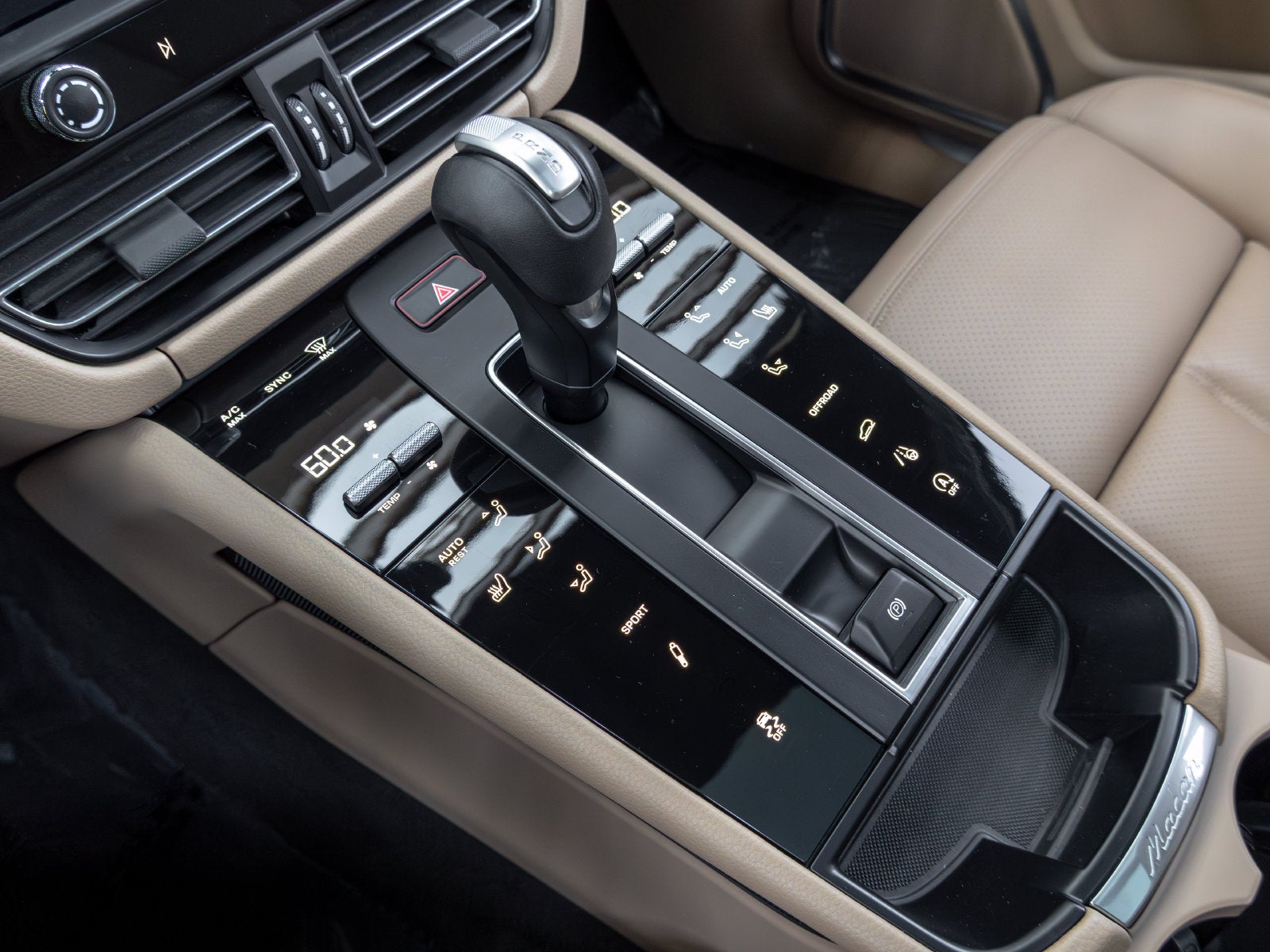 2023 Porsche Macan Macan S