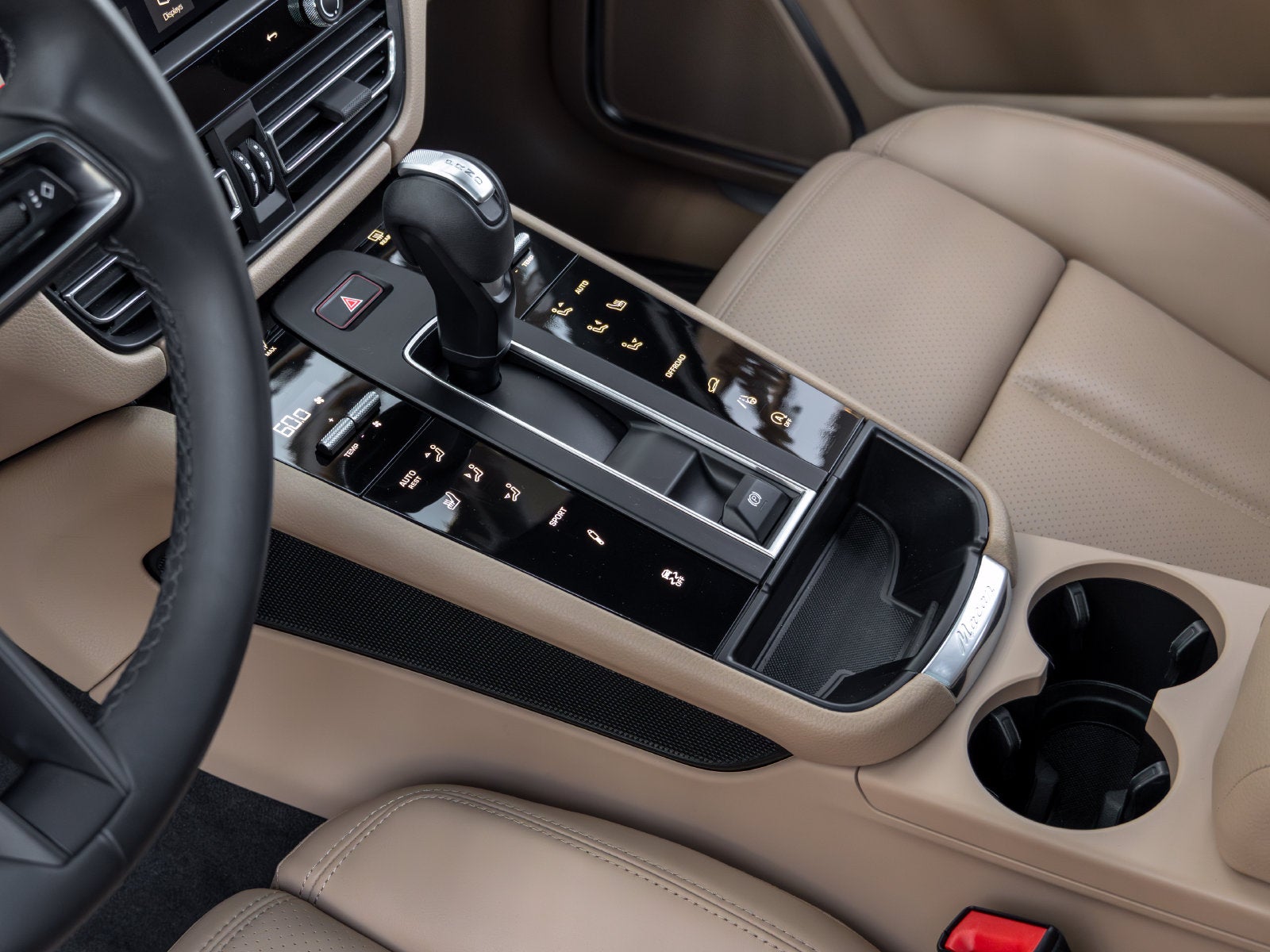 2023 Porsche Macan Macan S